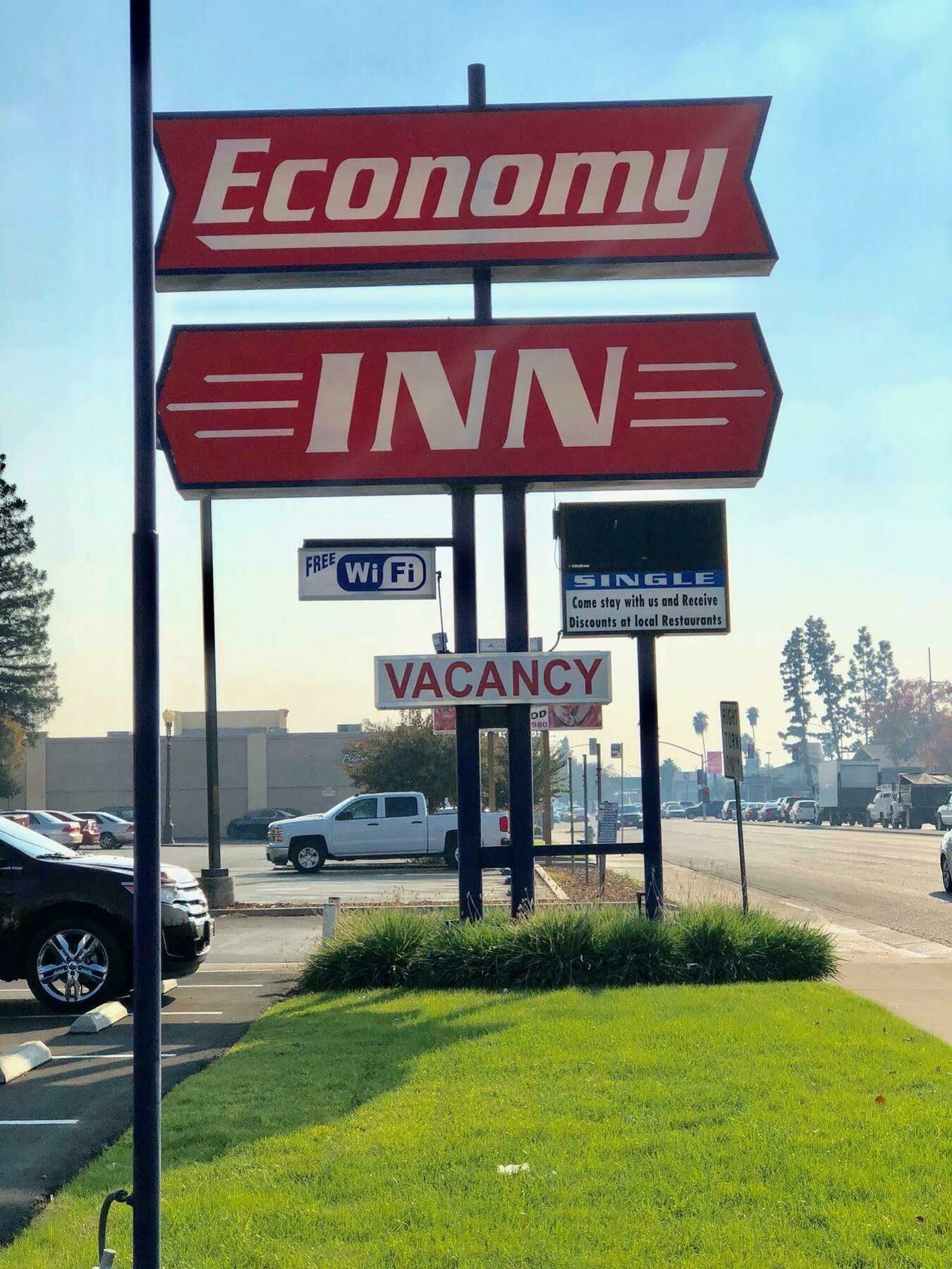 Economy Inn Fresno Dış mekan fotoğraf