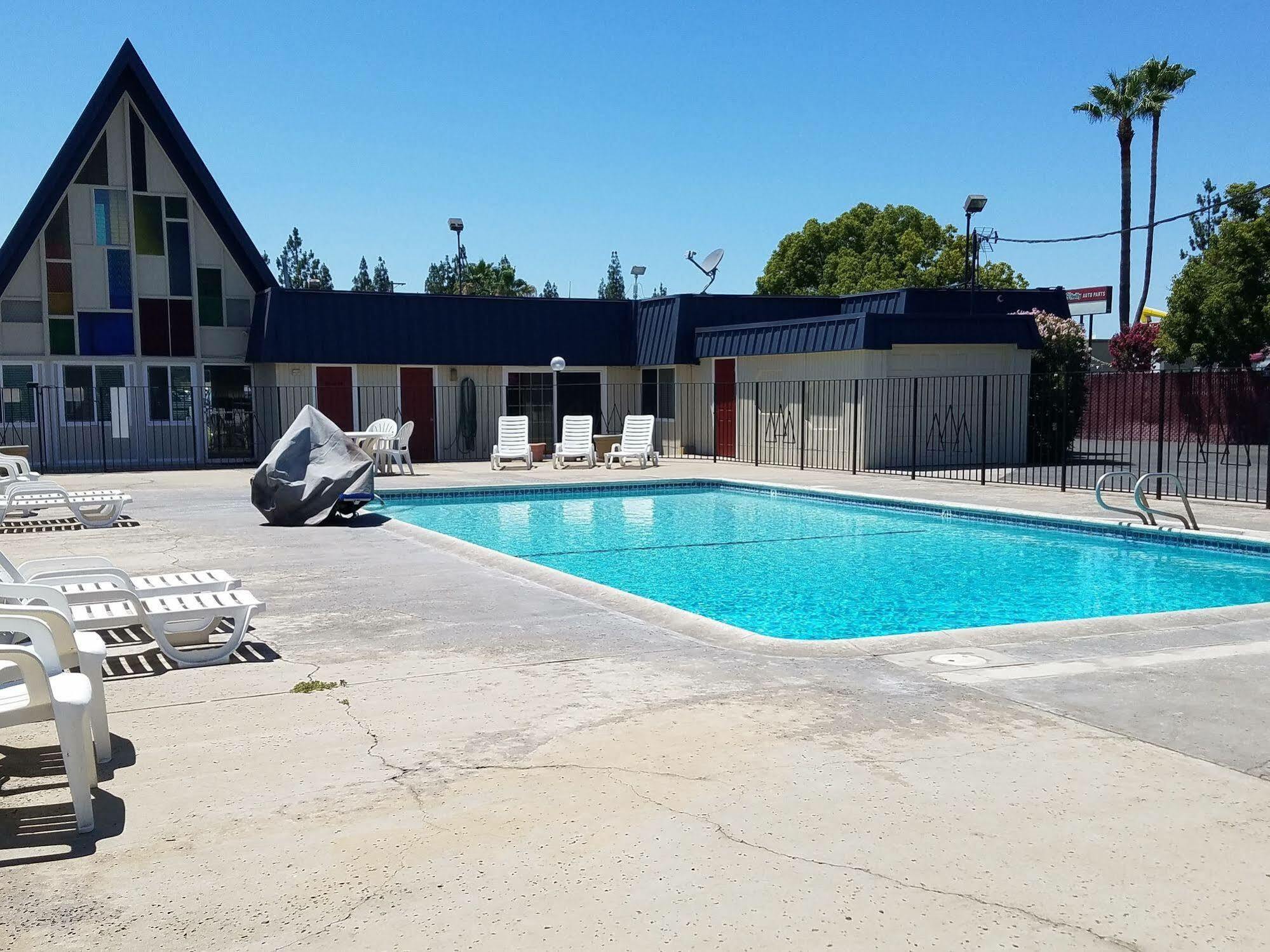 Economy Inn Fresno Dış mekan fotoğraf