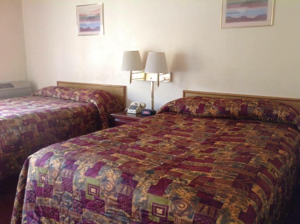Economy Inn Fresno Dış mekan fotoğraf